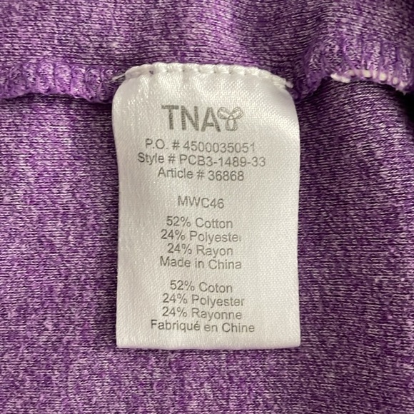 Aritzia TNA Pomona Long Sleeve Tee Shirt Top Size XS V-neck Heathered Purple - Picture 6 of 8